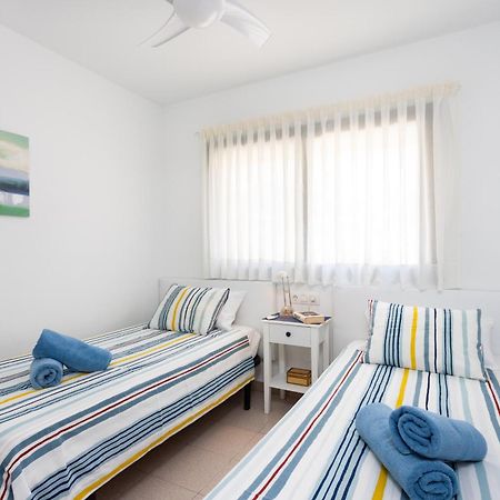 Frontline Playa Las Vistas With Pool, Parking, Sea Лос Кристианос Экстерьер фото