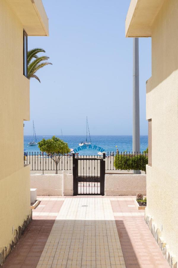 Frontline Playa Las Vistas With Pool, Parking, Sea Лос Кристианос Экстерьер фото