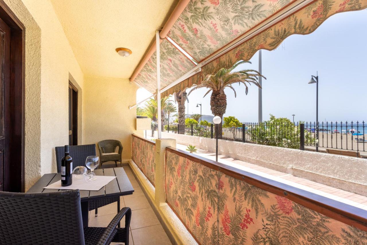 Frontline Playa Las Vistas With Pool, Parking, Sea Лос Кристианос Экстерьер фото