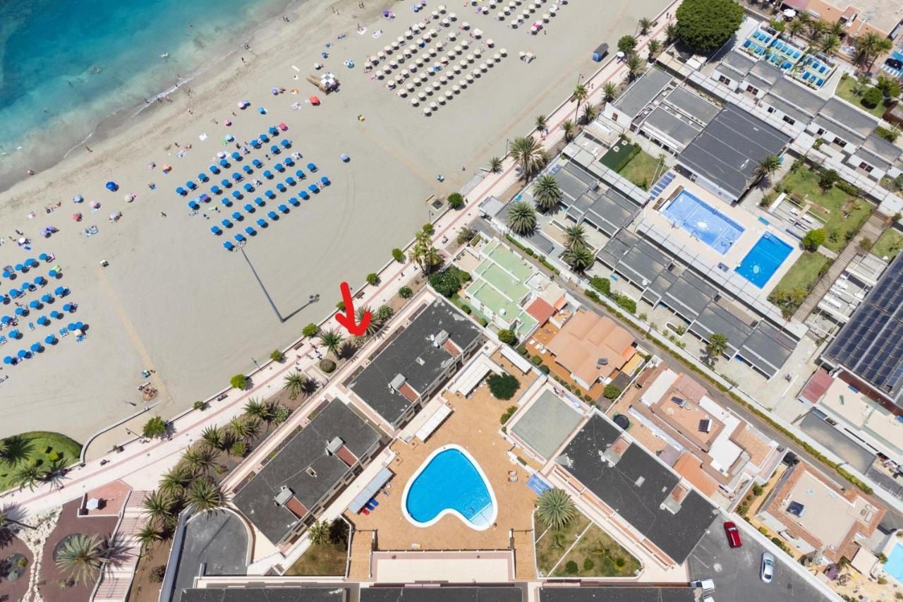 Frontline Playa Las Vistas With Pool, Parking, Sea Лос Кристианос Экстерьер фото