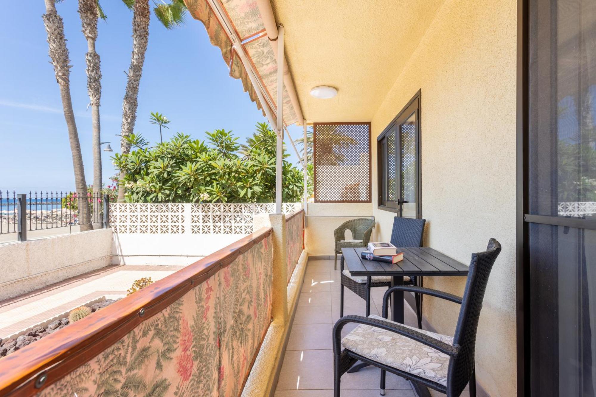 Frontline Playa Las Vistas With Pool, Parking, Sea Лос Кристианос Экстерьер фото