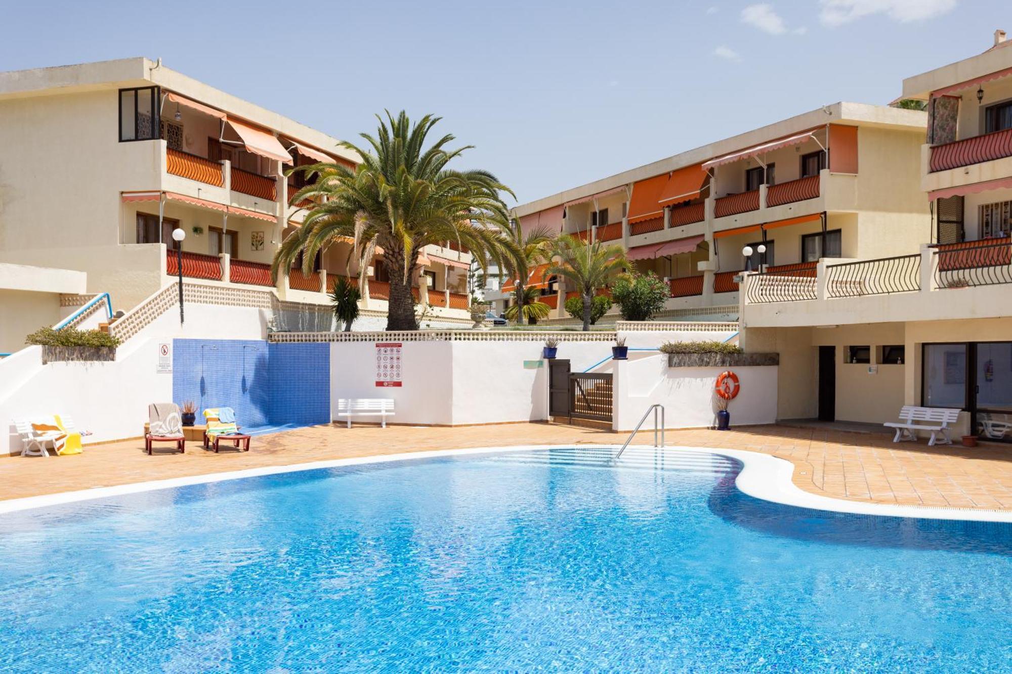 Frontline Playa Las Vistas With Pool, Parking, Sea Лос Кристианос Экстерьер фото