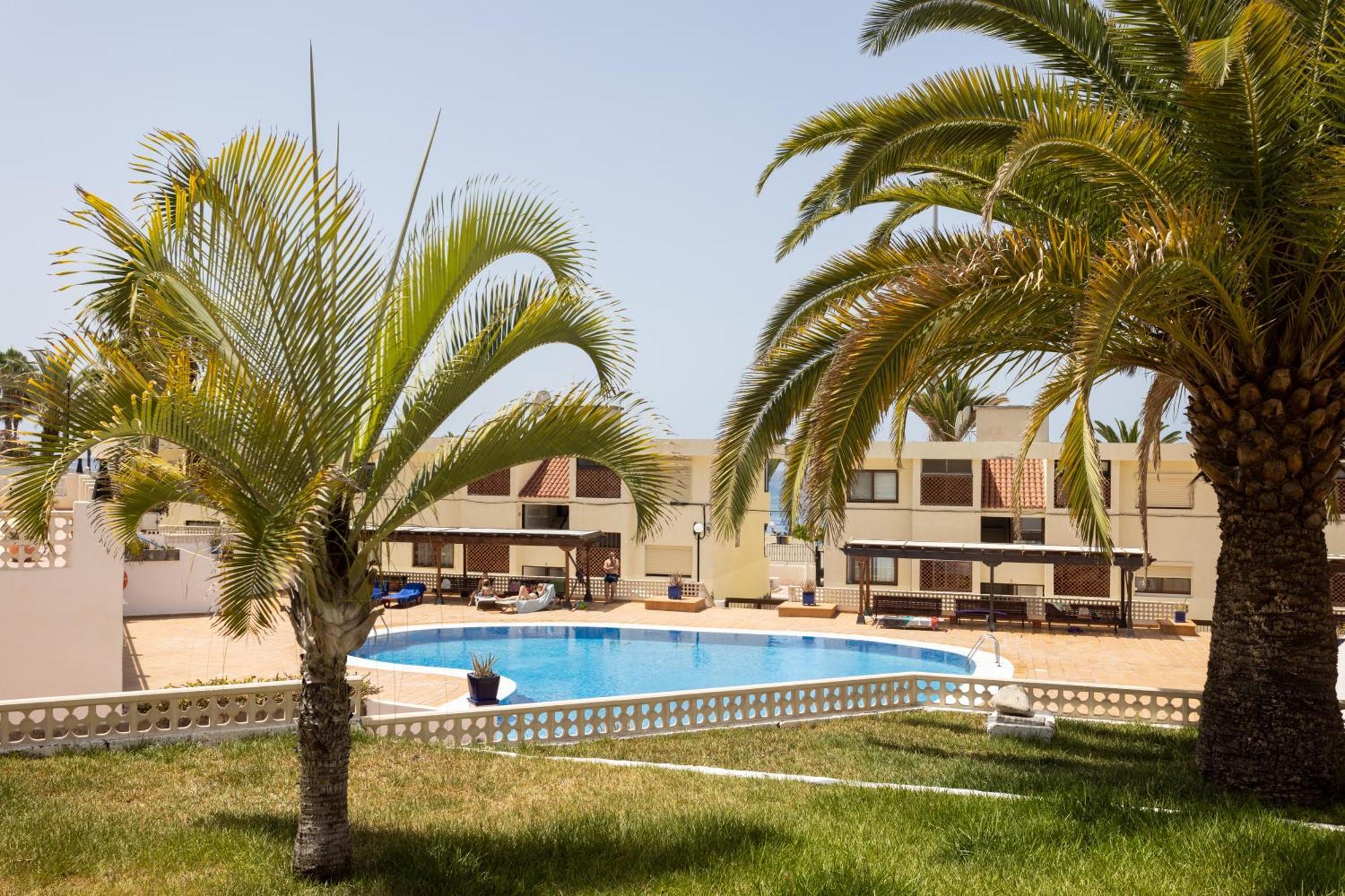 Frontline Playa Las Vistas With Pool, Parking, Sea Лос Кристианос Экстерьер фото